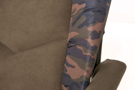 Rybárske kreslo STARFISHING MEDIUM DELUXE FLEECE Camo