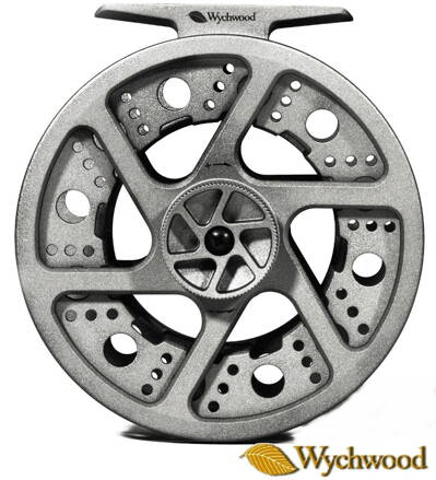 Muškársky navijak Wychwood Flow 5/6 Platinum