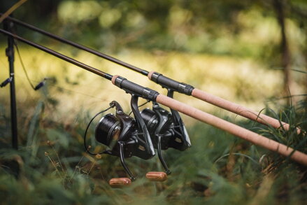 Giants Fishing Navijak Deluxe Reel FD 9000 + cievka 8000 Giants Fishing Navijak Deluxe Reel FD 9000 + cievka 8000