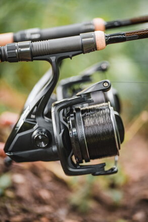 Giants Fishing Navijak Deluxe Reel FD 9000 + cievka 8000 Giants Fishing Navijak Deluxe Reel FD 9000 + cievka 8000