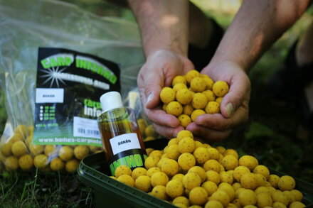 Carp Inferno AKCIA Boilies Light Line 3 kg + 250 ml Booster Carp Inferno AKCIA Boilies Light Line 3 kg + 250 ml Booster