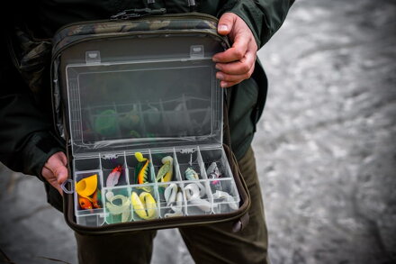 Prívlačová taška Giants Fishing Spinning Bag Luxury Prívlačová taška Giants Fishing Spinning Bag Luxury