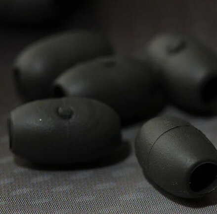 Zátaž na háčik Gardner Covert Tungsten QC Hook Swivel Hinge Beads, 8ks, vel.8mm x 4,8mm