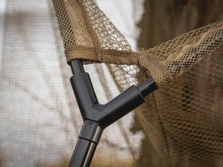 Podberák Giants Fishing Carp Net Deluxe 42 Podberák Giants Fishing Carp Net Deluxe 42