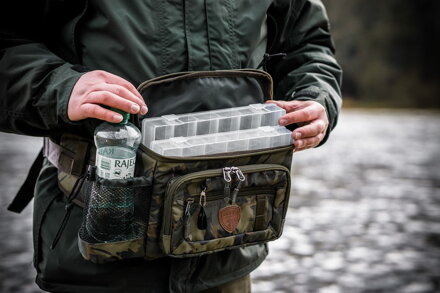 Prívlačová taška Giants Fishing Spinning Kidney Bag