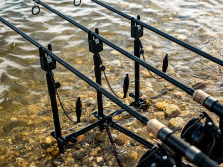 Giants Fishing Stojan Black Rod Pod 3 Rods