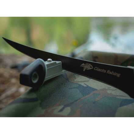 Giants Fishing Filetovací nôž 7 Fillet knife with sharpener ( Easy clean sheath ) Giants Fishing Filetovací nôž 7 Fillet knife with sharpener ( Easy clean sheath )
